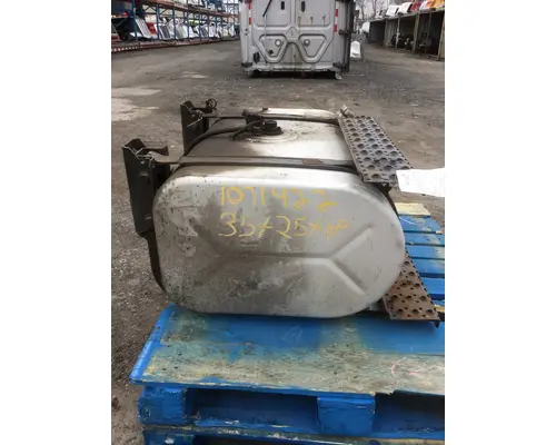 INTERNATIONAL 4300 Fuel Tank