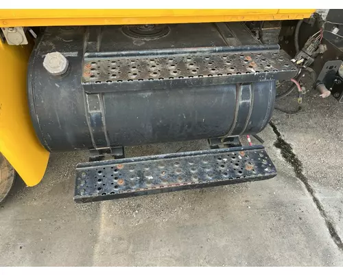 INTERNATIONAL 4300 Fuel Tank