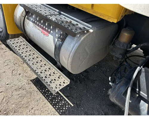 INTERNATIONAL 4300 Fuel Tank
