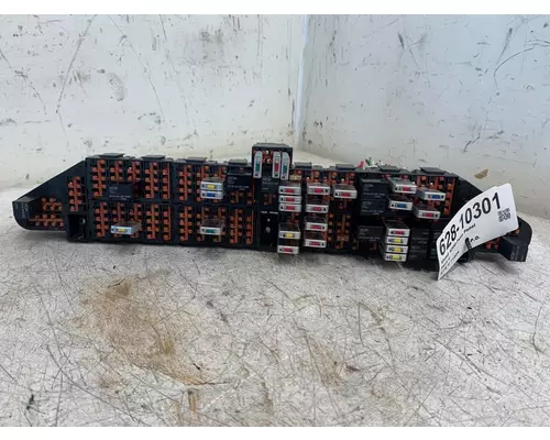 INTERNATIONAL 4300 Fuse Box
