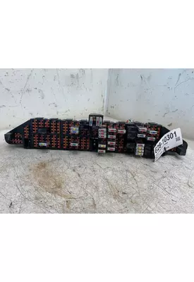 INTERNATIONAL 4300 Fuse Box