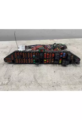 INTERNATIONAL 4300 Fuse Box