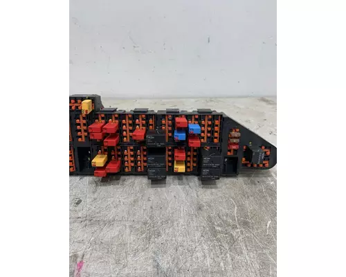 INTERNATIONAL 4300 Fuse Box