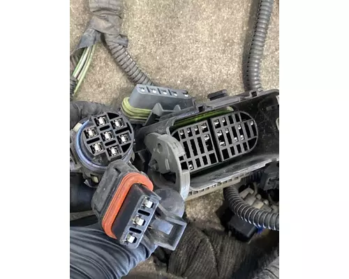 INTERNATIONAL 4300 Fuse Box