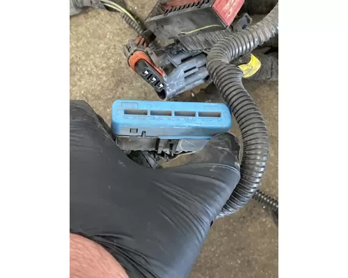 INTERNATIONAL 4300 Fuse Box