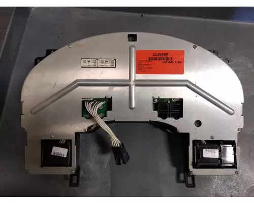 INTERNATIONAL 4300 GAUGE CLUSTER