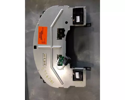 INTERNATIONAL 4300 GAUGE CLUSTER