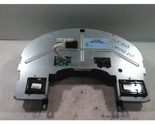 INTERNATIONAL 4300 GAUGE CLUSTER