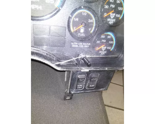 INTERNATIONAL 4300 GAUGE CLUSTER