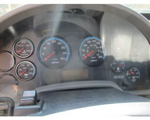 INTERNATIONAL 4300 GAUGE CLUSTER