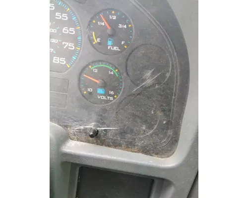 INTERNATIONAL 4300 GAUGE CLUSTER