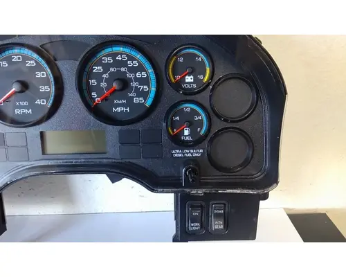 INTERNATIONAL 4300 GAUGE CLUSTER