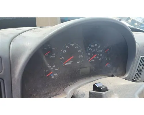 INTERNATIONAL 4300 GAUGE CLUSTER