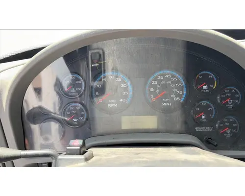 INTERNATIONAL 4300 GAUGE CLUSTER