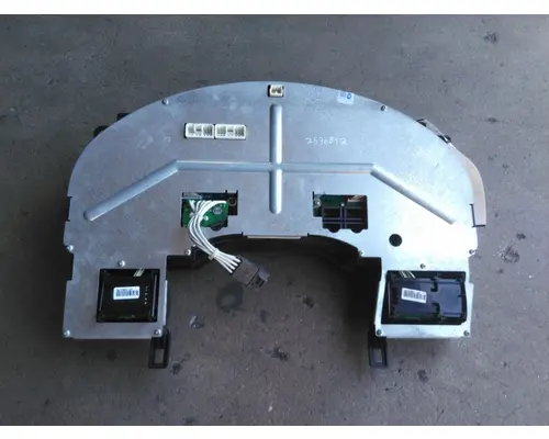 INTERNATIONAL 4300 GAUGE CLUSTER