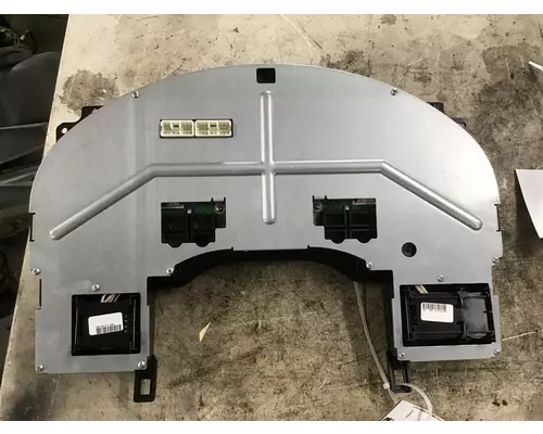 INTERNATIONAL 4300 GAUGE CLUSTER