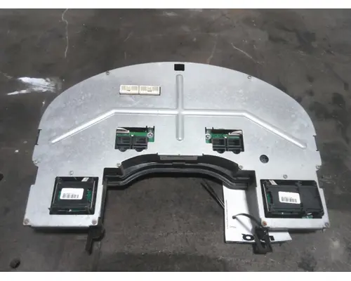 INTERNATIONAL 4300 GAUGE CLUSTER