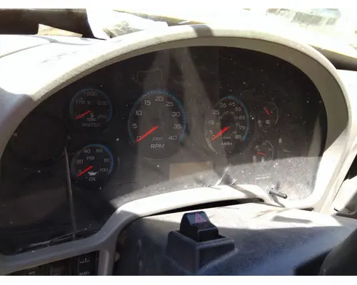 INTERNATIONAL 4300 GAUGE CLUSTER