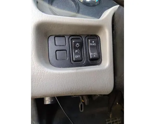 INTERNATIONAL 4300 GAUGE CLUSTER