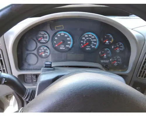 INTERNATIONAL 4300 GAUGE CLUSTER