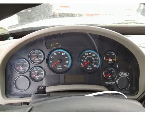 INTERNATIONAL 4300 GAUGE CLUSTER