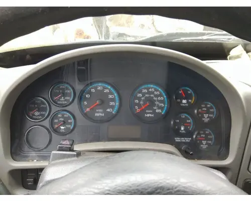 INTERNATIONAL 4300 GAUGE CLUSTER