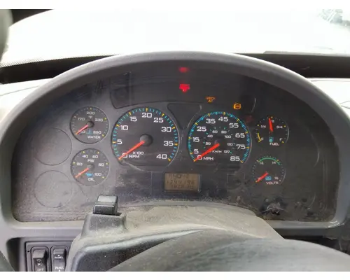 INTERNATIONAL 4300 GAUGE CLUSTER