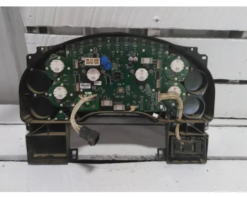INTERNATIONAL 4300 GAUGE CLUSTER