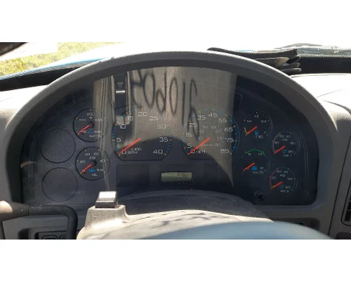 INTERNATIONAL 4300 GAUGE CLUSTER
