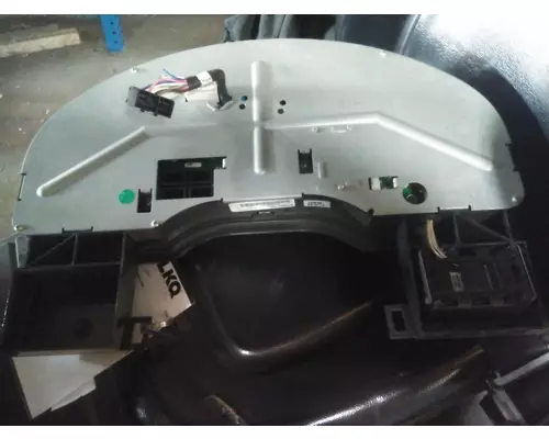 INTERNATIONAL 4300 GAUGE CLUSTER
