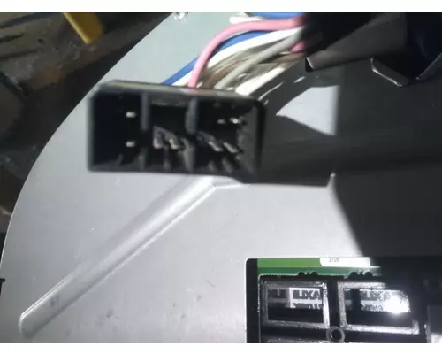 INTERNATIONAL 4300 GAUGE CLUSTER