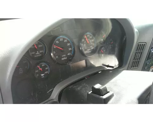 INTERNATIONAL 4300 GAUGE CLUSTER