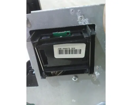 INTERNATIONAL 4300 GAUGE CLUSTER