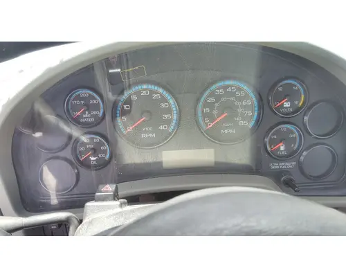 INTERNATIONAL 4300 GAUGE CLUSTER