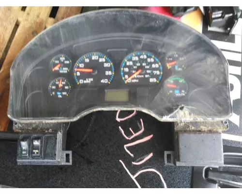 INTERNATIONAL 4300 GAUGE CLUSTER