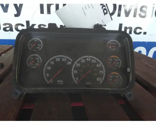 INTERNATIONAL 4300 GAUGE CLUSTER