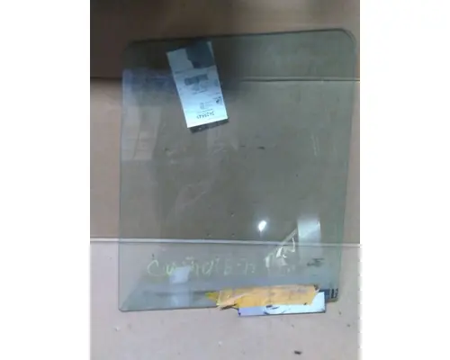 INTERNATIONAL 4300 GLASS, DOOR, FRONT