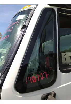 INTERNATIONAL 4300 GLASS, DOOR VENT, FRONT
