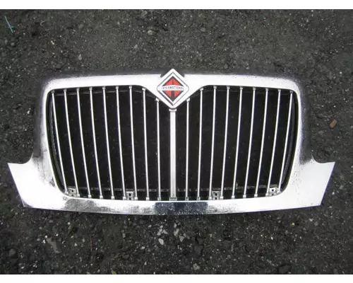 INTERNATIONAL 4300 GRILLE