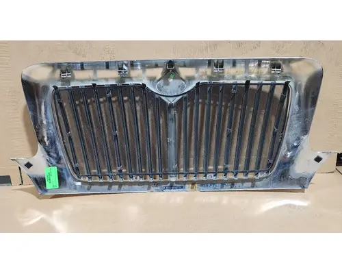 INTERNATIONAL 4300 Grille