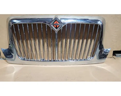 INTERNATIONAL 4300 Grille