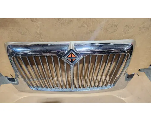 INTERNATIONAL 4300 Grille