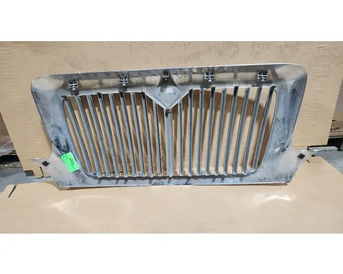 INTERNATIONAL 4300 Grille