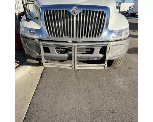 INTERNATIONAL 4300 Grille