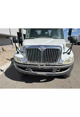 INTERNATIONAL 4300 Grille