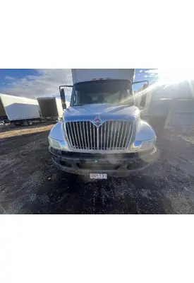 INTERNATIONAL 4300 Grille