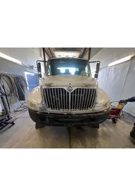 INTERNATIONAL 4300 Grille