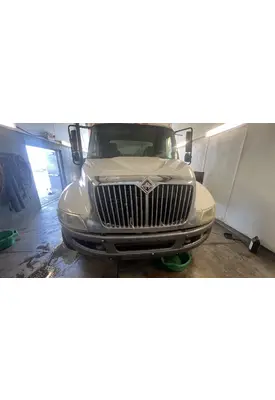 INTERNATIONAL 4300 Grille