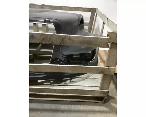 INTERNATIONAL 4300 HOOD ASSEMBLY