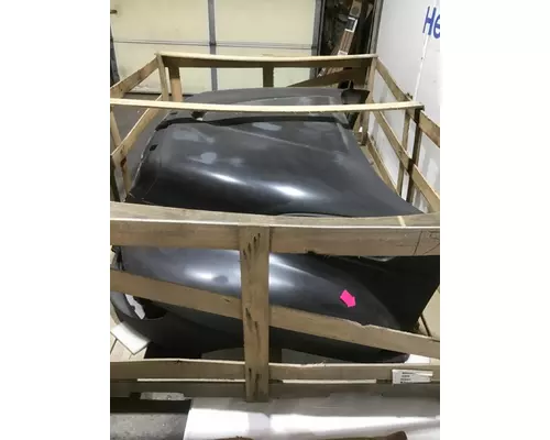 INTERNATIONAL 4300 HOOD ASSEMBLY